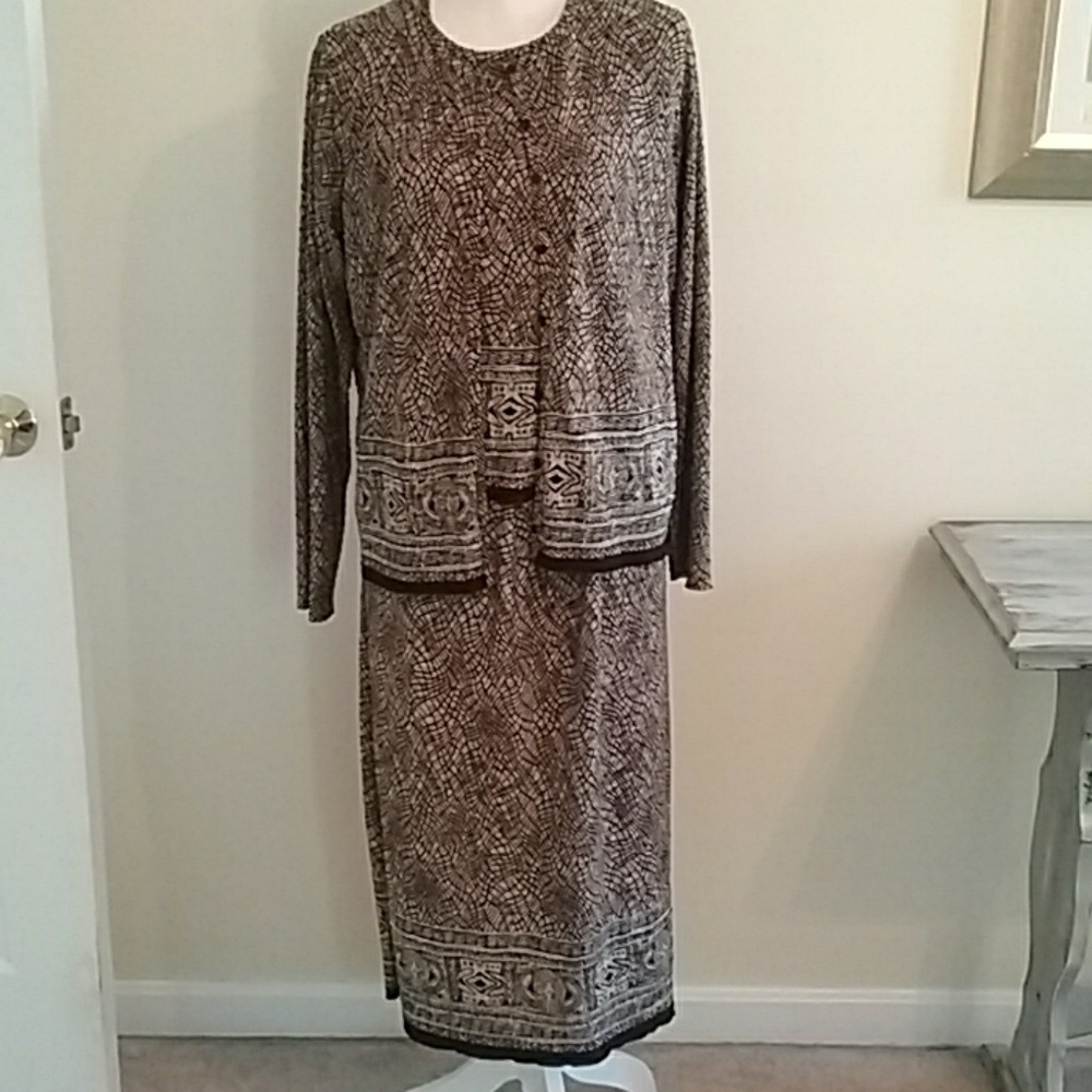 3-piece skirt, sleeveless top, and button down top